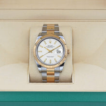 Load image into Gallery viewer, Rolex Datejust ref. 126333 White Dial Oyster bracelet - Full Set