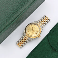 Załaduj obraz do przeglądarki galerii, Rolex Datejust ref. 1601 - Steel/Yellow Gold - Champagne Dial