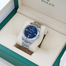 Bild in Galerie-Viewer laden, Rolex Oyster Perpetual ref. 114300 39 mm – blaues Zifferblatt – mit Rolex-Garantie