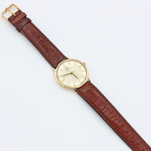 Załaduj obraz do przeglądarki galerii, Omega Vintage Mechanical Men Watch Yellow Gold