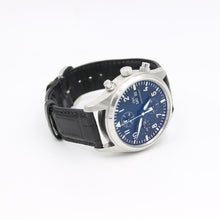 Bild in Galerie-Viewer laden, IWC Pilot Chronograph Day-date ref. IW371701 Leather Strap