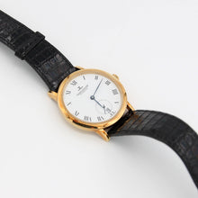 Załaduj obraz do przeglądarki galerii, Jaeger-LeCoultre Gentilhomme Automatic – 36 mm 18K Gold ref. 155.1.9