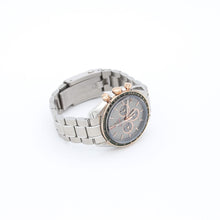 Load image into Gallery viewer, Omega Speedmaster Tokyo 2020 Green Bezel - ref. 522.20.42.30.06.001 – NEW Full Set