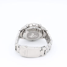 Bild in Galerie-Viewer laden, Omega Speedmaster Date Grey ref. 323.30.40.40.06.001