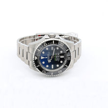 Load image into Gallery viewer, Rolex Sea-Dweller Deepsea ref. 136660 D-Blue James Cameron dial - Full Set