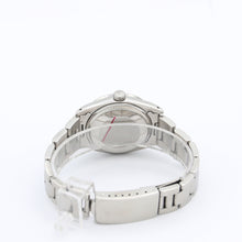 Load image into Gallery viewer, Rolex Oyster Perpetual Date ref. 1501 34mm - Blue Dial - Oyster bracelet