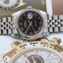 Load image into Gallery viewer, Rolex Datejust ref. 116234 Black Roman Dial - Jubilee - Full Set
