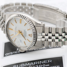 Cargar imagen en el visor de la galería, Rolex Datejust ref. 16030 White Dial with Golden indexes- Jubilee
