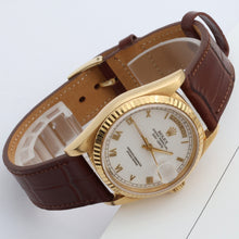 Load image into Gallery viewer, Rolex Day-Date ref. 18238 White Roman Dial - Leather Strap - Full Set
