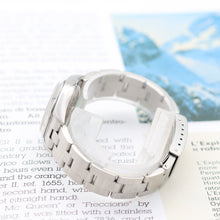 Load image into Gallery viewer, Rolex Oyster Perpetual ref. 67180 - Silver Dial - Oyster Bracelet
