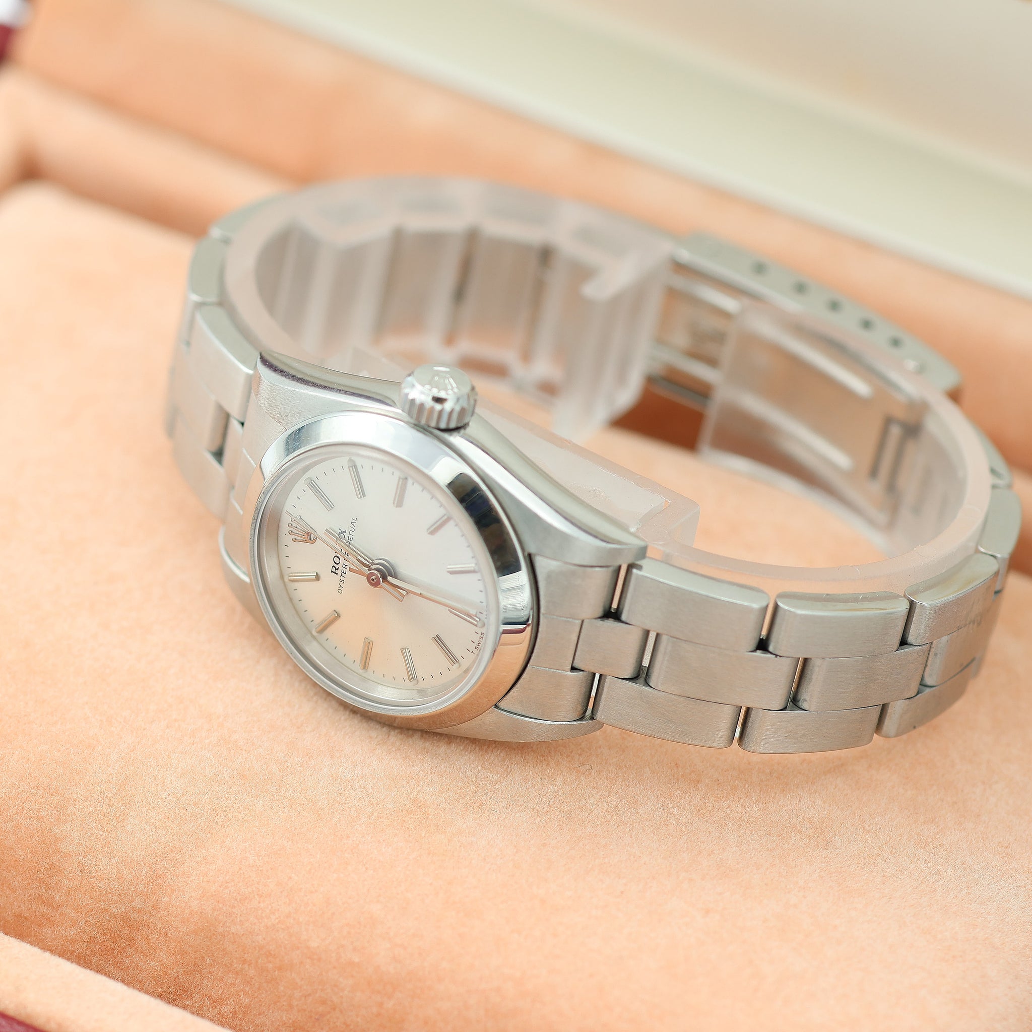 Buy Online Watch Rolex Oyster Perpetual lady 67180 Silver Dial
