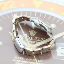 Załaduj obraz do przeglądarki galerii, Rolex Oyster Perpetual Lady Datejust ref. 6516 Silver Dial - Oyster
