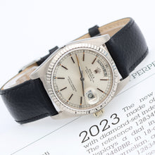 Cargar imagen en el visor de la galería, Rolex Day-Date 36 ref. 18039 Silver Dial - Leather Strap
