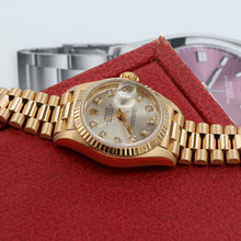 Load image into Gallery viewer, Rolex Datejust Lady ref. 69178 Silver Diamonds Dial - President Gold Bracelet
