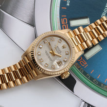 Load image into Gallery viewer, Rolex Datejust Lady ref. 69178 Silver Diamonds Dial - President Gold Bracelet
