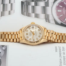 Load image into Gallery viewer, Rolex Datejust Lady ref. 69178 Silver Diamonds Dial - President Gold Bracelet
