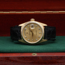 Carica l'immagine nel visualizzatore di Gallery, Rolex Day-Date ref. 18038  Champagne Diamonds Dial - Leather Strap
