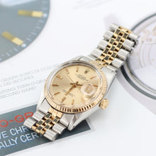 Załaduj obraz do przeglądarki galerii, Rolex Datejust ref. 1601 - Champagne Dial (V III) - Jubilee Bracelet
