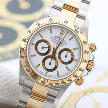 Załaduj obraz do przeglądarki galerii, Rolex Daytona ref. 16523 Steel and Gold White Dial with Rolex Service
