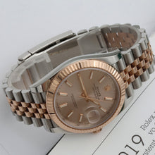 Load image into Gallery viewer, Rolex Datejust ref. 126331 Sundust Dial - Full set - Jubilee
