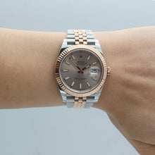 Load image into Gallery viewer, Rolex Datejust ref. 126331 Sundust Dial - Full set - Jubilee
