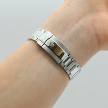 Load image into Gallery viewer, Rolex Datejust ref. 116200 Racing Concentric (Black) Dial - Oyster Bracelet - Full Set
