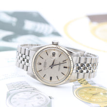 Załaduj obraz do przeglądarki galerii, Rolex Datejust 36 ref. 1601 White Gold Bezel - Linen Dial - Jubilee Bracelet
