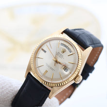 Bild in Galerie-Viewer laden, Rolex Day-Date Ref. 18038 Champagner -Zifferblatt - Lederband
