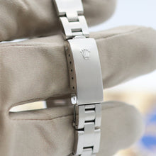 Cargar imagen en el visor de la galería, Rolex Lady Oyster Perpetual 76030 - Blue Dial - Oyster Bracelet
