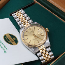 Load image into Gallery viewer, Rolex Datejust 36 ref. 16013 Champagne dial - Jubilee - Full Set
