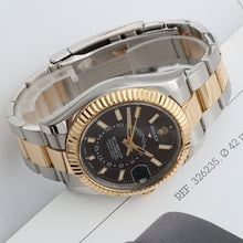 Charger l'image dans la galerie, Rolex Skydweller Steel/Gold ref. 326933 Black Dial - Oyster bracelet
