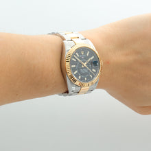 Charger l'image dans la galerie, Rolex Skydweller Steel/Gold ref. 326933 Black Dial - Oyster bracelet
