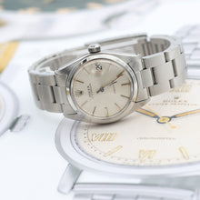 Załaduj obraz do przeglądarki galerii, Rolex Oyster Precision ref. 6466 Silver Dial Oyster bracelet
