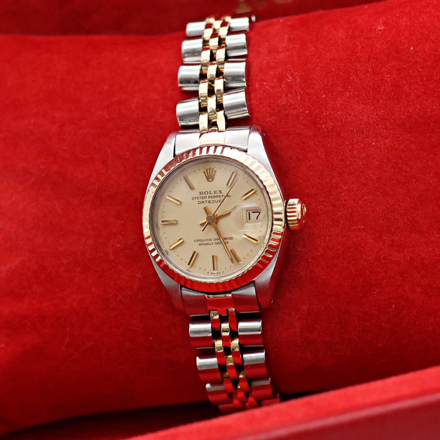 Rolex Lady-Datejust ref. 6917 - Steel and Gold - Cream Dial - Jubilee Bracelet