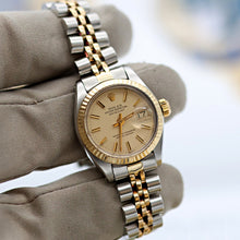 Load image into Gallery viewer, Rolex Lady-Datejust ref. 6917 - Steel and Gold - Cream Dial - Jubilee Bracelet
