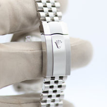 Carica l'immagine nel visualizzatore di Gallery, Rolex Datejust ref. 126234 Wimbledon Dial Jubilee bracelet - Full Set
