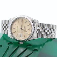 Load image into Gallery viewer, Rolex Datejust ref. 16030 - Jubilee Bracelet - Silver Dial VIII

