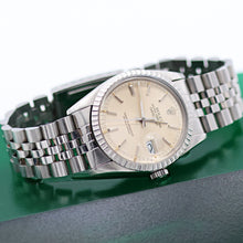 Load image into Gallery viewer, Rolex Datejust ref. 16030 - Jubilee Bracelet - Silver Dial VIII
