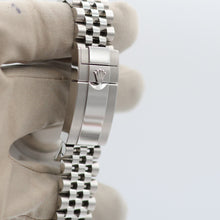 Bild in Galerie-Viewer laden, Rolex GMT Master Ref. 126710blro - Jubiläumsarmband
