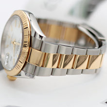 Carica l'immagine nel visualizzatore di Gallery, Rolex Datejust ref. 126333 White Dial Oyster bracelet - Full Set
