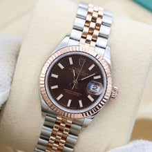 Załaduj obraz do przeglądarki galerii, Rolex Lady Datejust ref. 279171 - Chocolate Dial - Jubilee - Full Set
