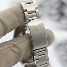 Load image into Gallery viewer, Rolex Datejust 36 ref. 16200 Silver Dial - Oyster Bracelet

