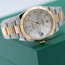 Carica l'immagine nel visualizzatore di Gallery, Rolex Datejust ref. 126333 Silver Dial Oyster bracelet - Full Set
