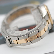 Charger l'image dans la galerie, Rolex Oyster perpetual ref. 67193 White Roman dial Oyster bracelet

