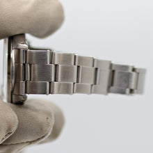 Cargar imagen en el visor de la galería, Rolex Precision ref. 6694 - Silver Dial - Oyster Rivet Bracelet
