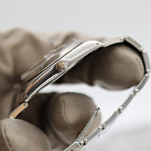 Cargar imagen en el visor de la galería, Rolex Precision ref. 6694 - Silver Dial - Oyster Rivet Bracelet
