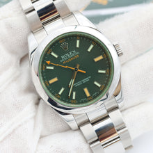 Carica l&#39;immagine nel visualizzatore di Gallery, Rolex Milgauss 116400GV with Card - Black/Green Glass - Full Set
