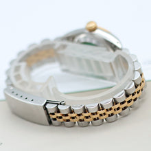 Charger l'image dans la galerie, Rolex Oyster Perpetual Lady 67193 - Champagne Dial - Jubilee - Full Set
