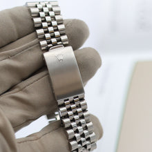 Load image into Gallery viewer, Rolex Datejust ref. 16030 - Jubilee Bracelet - Silver Dial V IV
