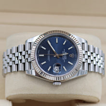 Load image into Gallery viewer, Rolex Datejust ref. 126334 Blue Dial Jubilee bracelet - Full Set
